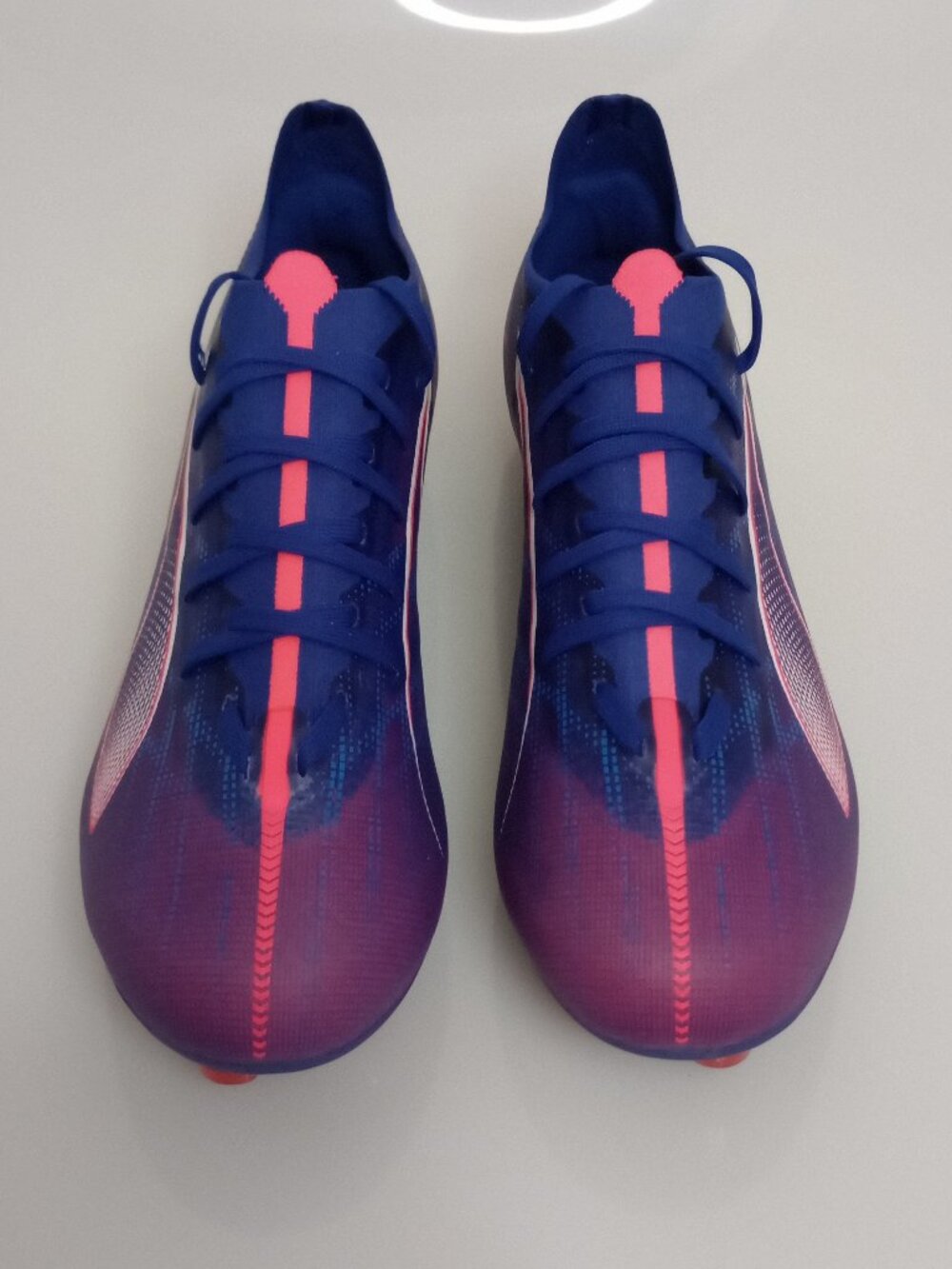 Puma Ultra Soccer Cleats – Size 8 Men's – New